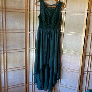 Pretty Party dress. Green hi-low dress, women’s size Medium (6/8)
